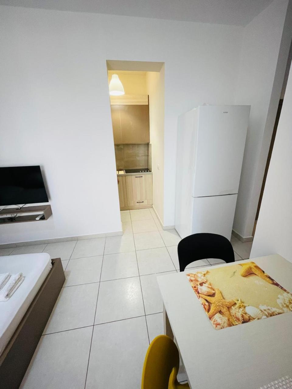 Eliona Apartments Sarande Exterior photo